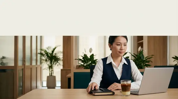 Nền slide báo cáo tài chính văn phòng hiện đại