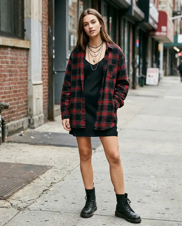 Thời trang đường phố áo flannel kẻ caro đỏ đen